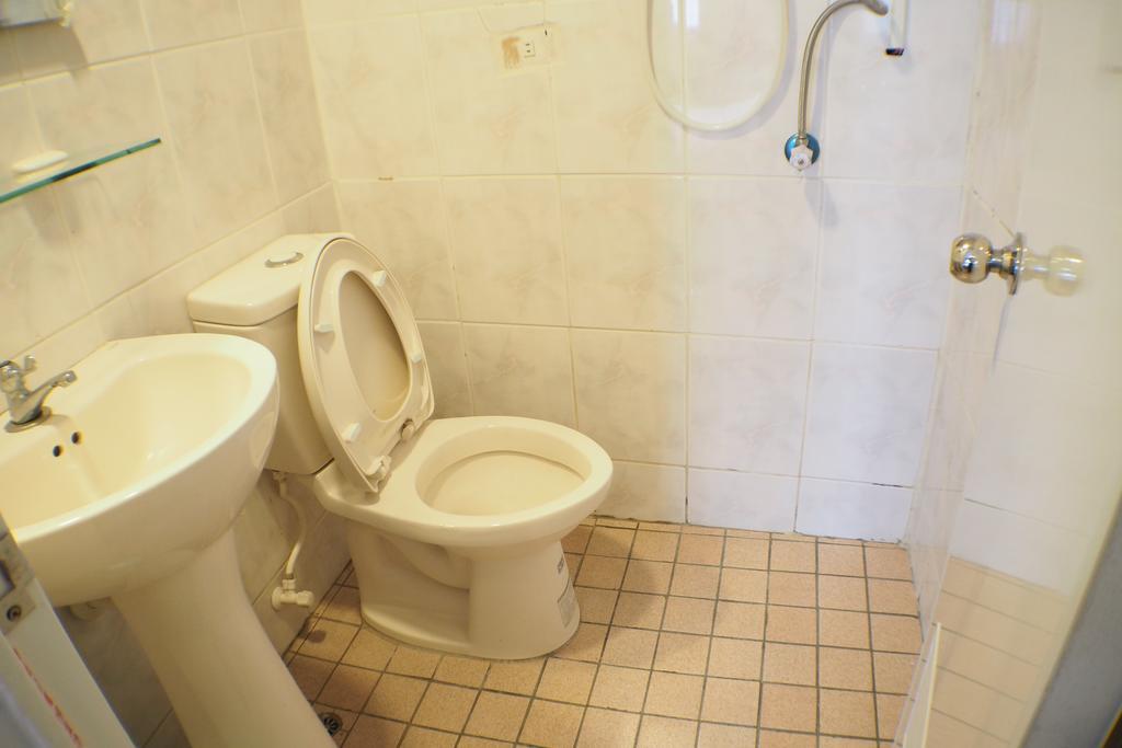 Sun Moon Star Hostel Budai Bagian luar foto