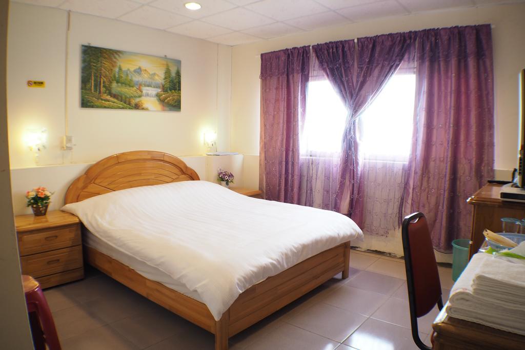 Sun Moon Star Hostel Budai Bagian luar foto